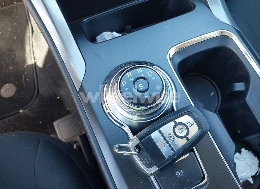 Photo 11 of 2018 Ford Fusion SE (VIN 3FA6P0HD0JR158777)