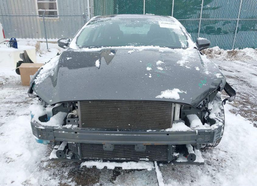 Photo 13 of 2018 Ford Fusion SE (VIN 3FA6P0HD0JR185784)