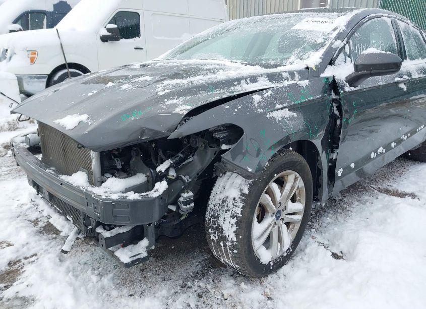 Photo 6 of 2018 Ford Fusion SE (VIN 3FA6P0HD0JR185784)