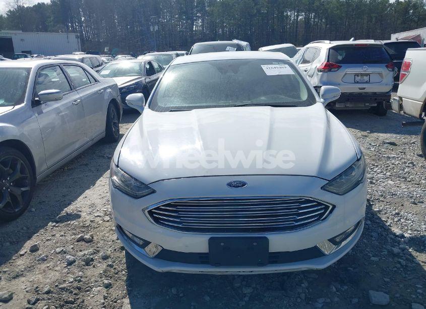 Photo 12 of 2018 Ford Fusion SE (VIN 3FA6P0HD0JR197790)