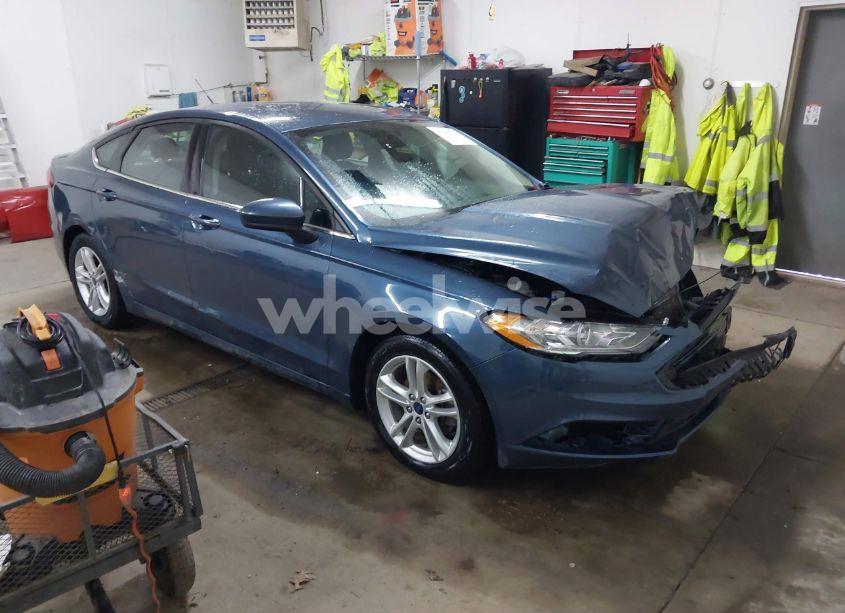 2018 Ford Fusion SE (VIN 3FA6P0HD0JR201966) main photo