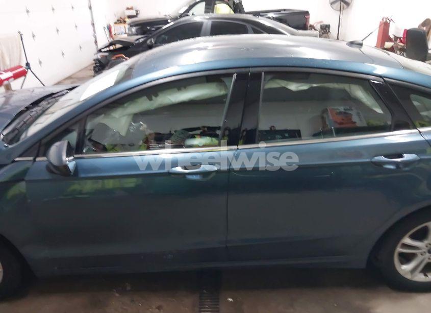 Photo 15 of 2018 Ford Fusion SE (VIN 3FA6P0HD0JR201966)