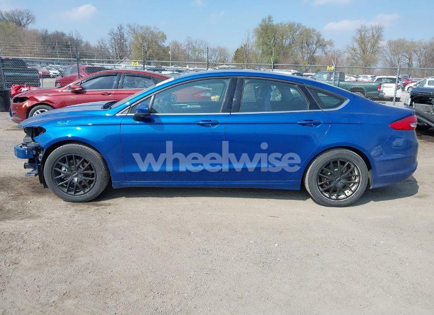 Photo 14 of 2018 Ford Fusion SE (VIN 3FA6P0HD0JR245224)