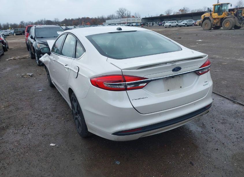 Photo 3 of 2018 Ford Fusion SE (VIN 3FA6P0HD0JR245417)