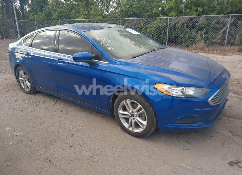 2018 Ford Fusion SE (VIN 3FA6P0HD0JR251511) main photo