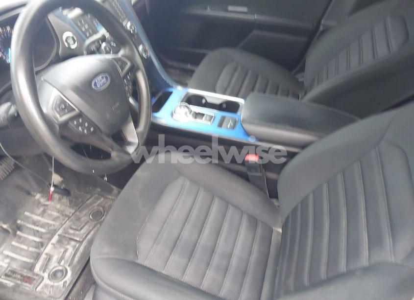 Photo 17 of 2018 Ford Fusion SE (VIN 3FA6P0HD0JR251511)