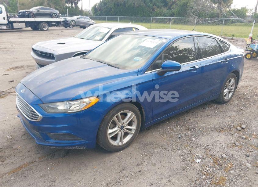 Photo 2 of 2018 Ford Fusion SE (VIN 3FA6P0HD0JR251511)