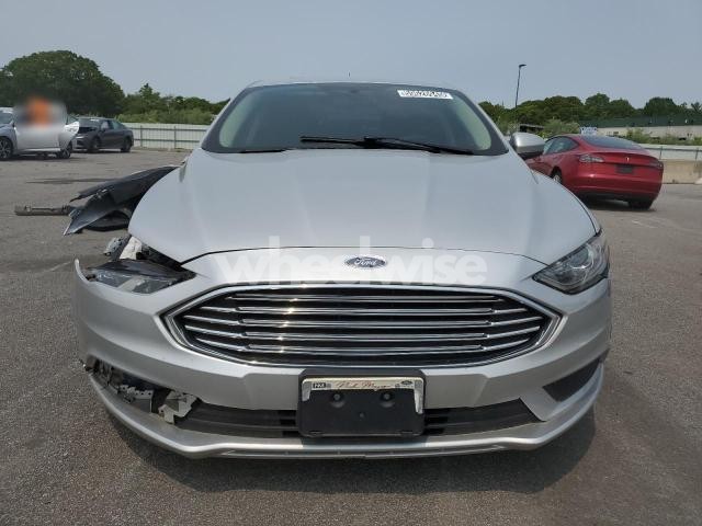 2018 FORD FUSION SE (VIN 3FA6P0HD0JR265957) main photo