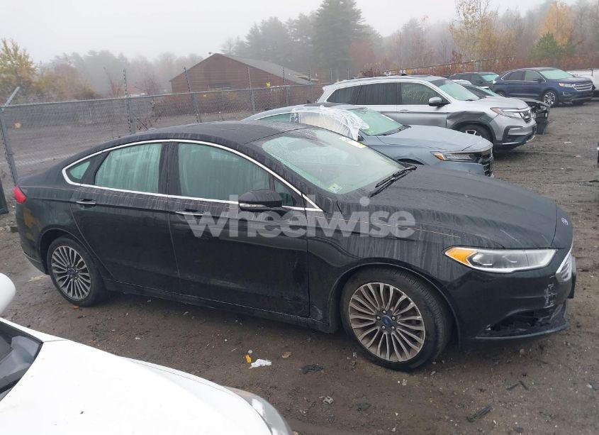 Photo 13 of 2018 Ford Fusion SE (VIN 3FA6P0HD0JR272178)