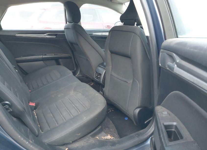 Photo 8 of 2019 Ford Fusion SE (VIN 3FA6P0HD0KR129166)