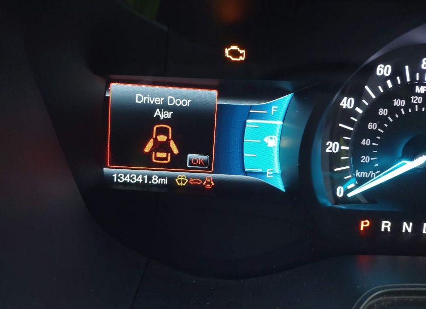 Photo 15 of 2019 Ford Fusion SE (VIN 3FA6P0HD0KR130480)