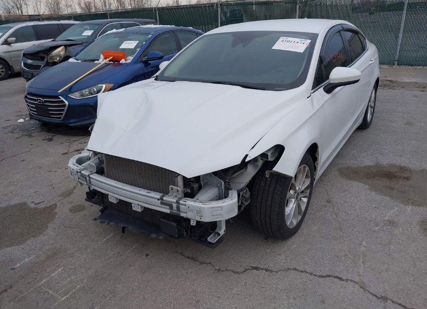 Photo 6 of 2019 Ford Fusion SE (VIN 3FA6P0HD0KR130480)