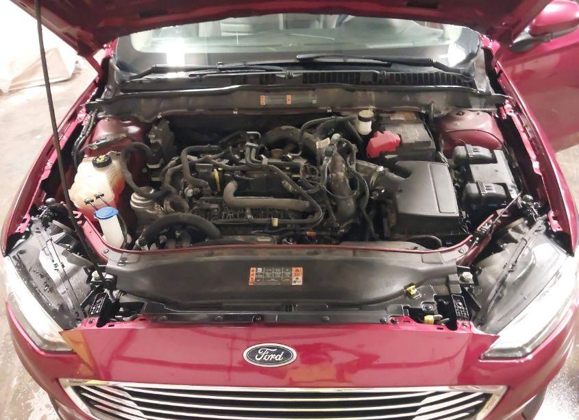 Photo 10 of 2019 Ford Fusion SE (VIN 3FA6P0HD0KR198939)