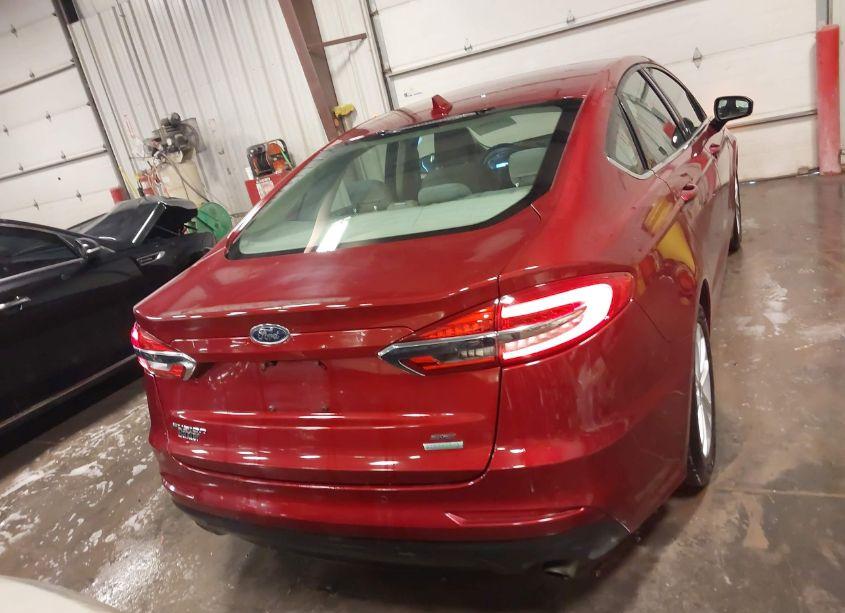 Photo 16 of 2019 Ford Fusion SE (VIN 3FA6P0HD0KR198939)