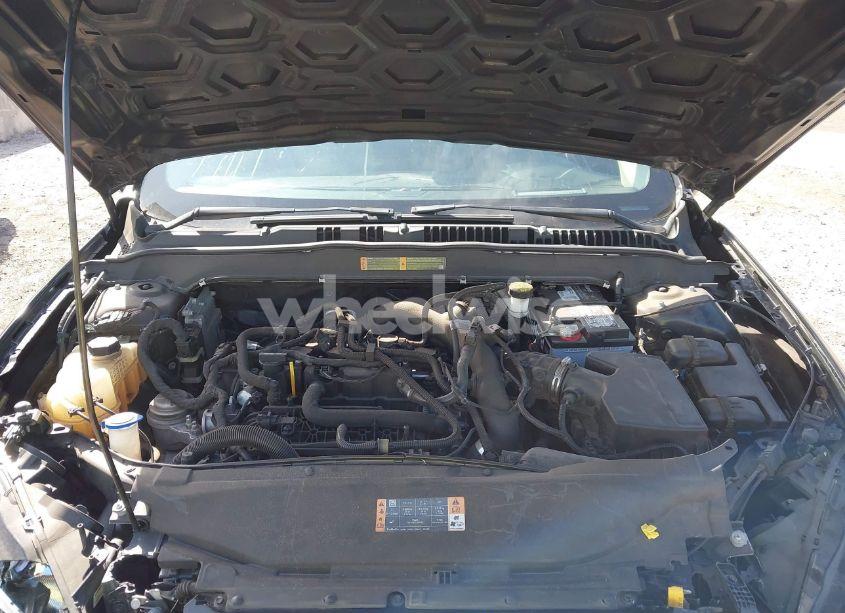 Photo 10 of 2019 Ford Fusion SE (VIN 3FA6P0HD0KR229543)