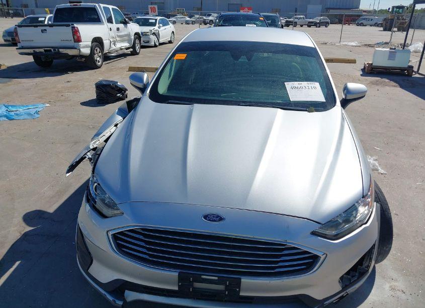 Photo 11 of 2019 Ford Fusion SE (VIN 3FA6P0HD0KR255429)