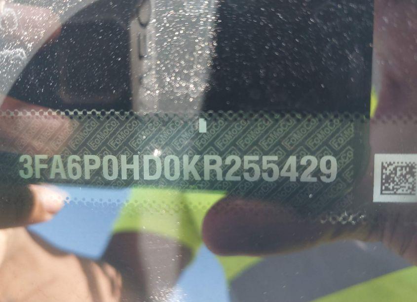 Photo 9 of 2019 Ford Fusion SE (VIN 3FA6P0HD0KR255429)