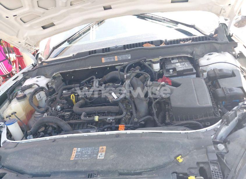 Photo 10 of 2020 Ford Fusion SE (VIN 3FA6P0HD0LR101353)