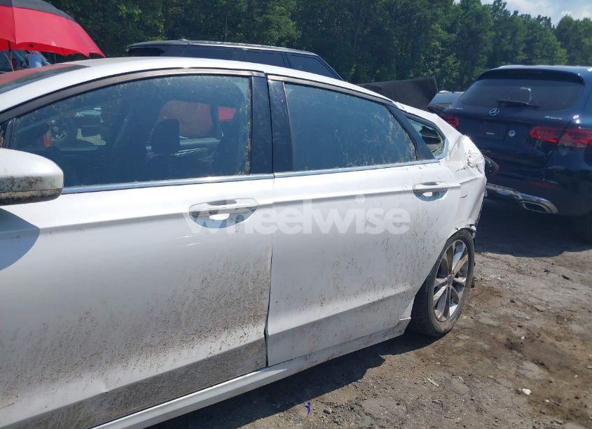 Photo 20 of 2020 Ford Fusion SE (VIN 3FA6P0HD0LR101353)