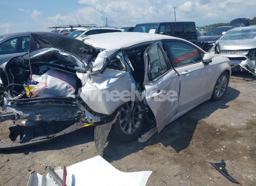 Photo 4 of 2020 Ford Fusion SE (VIN 3FA6P0HD0LR101353)