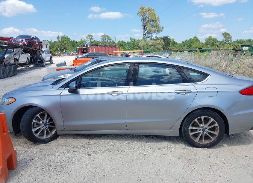Photo 14 of 2020 Ford Fusion SE (VIN 3FA6P0HD0LR150679)