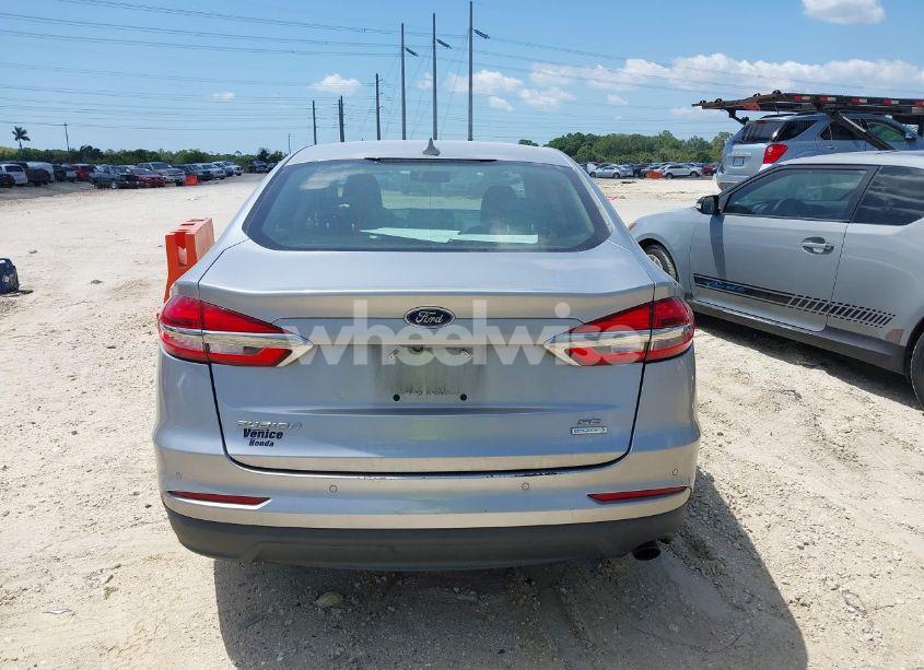 Photo 16 of 2020 Ford Fusion SE (VIN 3FA6P0HD0LR150679)