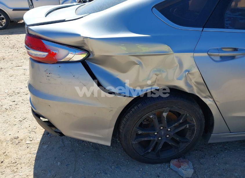 Photo 17 of 2020 Ford Fusion SE (VIN 3FA6P0HD0LR163786)