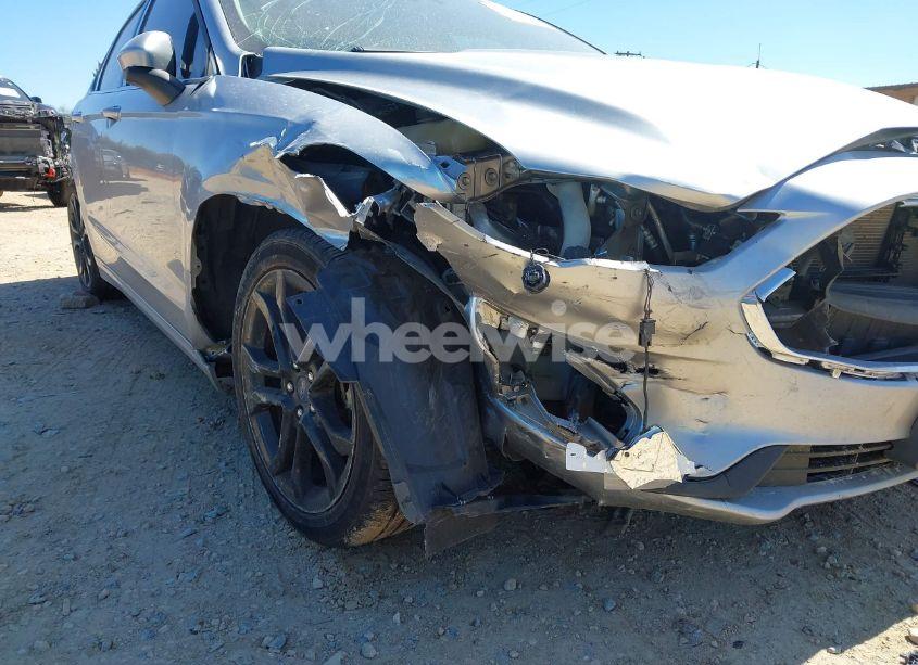 Photo 20 of 2020 Ford Fusion SE (VIN 3FA6P0HD0LR163786)