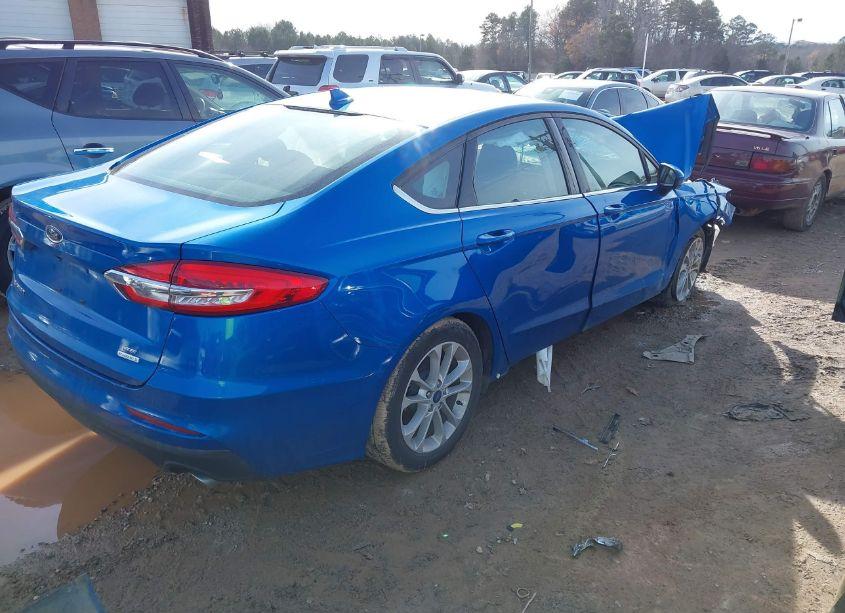 Photo 4 of 2020 Ford Fusion SE (VIN 3FA6P0HD0LR184346)
