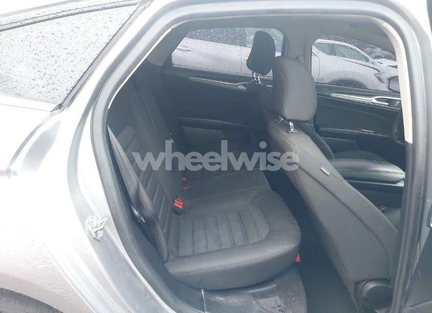 Photo 8 of 2020 Ford Fusion SE (VIN 3FA6P0HD0LR202599)