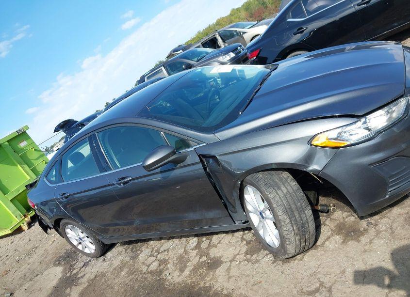 Photo 13 of 2020 Ford Fusion SE (VIN 3FA6P0HD0LR222349)