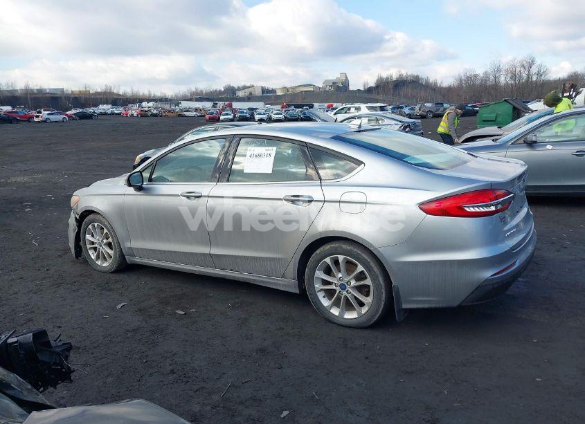 Photo 14 of 2020 Ford Fusion SE (VIN 3FA6P0HD0LR251835)