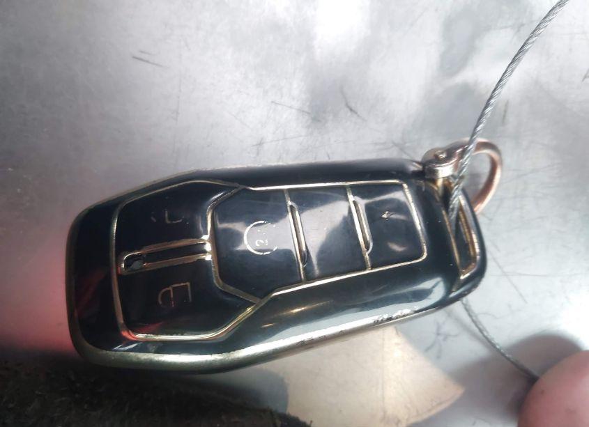 Photo 11 of 2014 Ford Fusion SE (VIN 3FA6P0HD1ER118584)