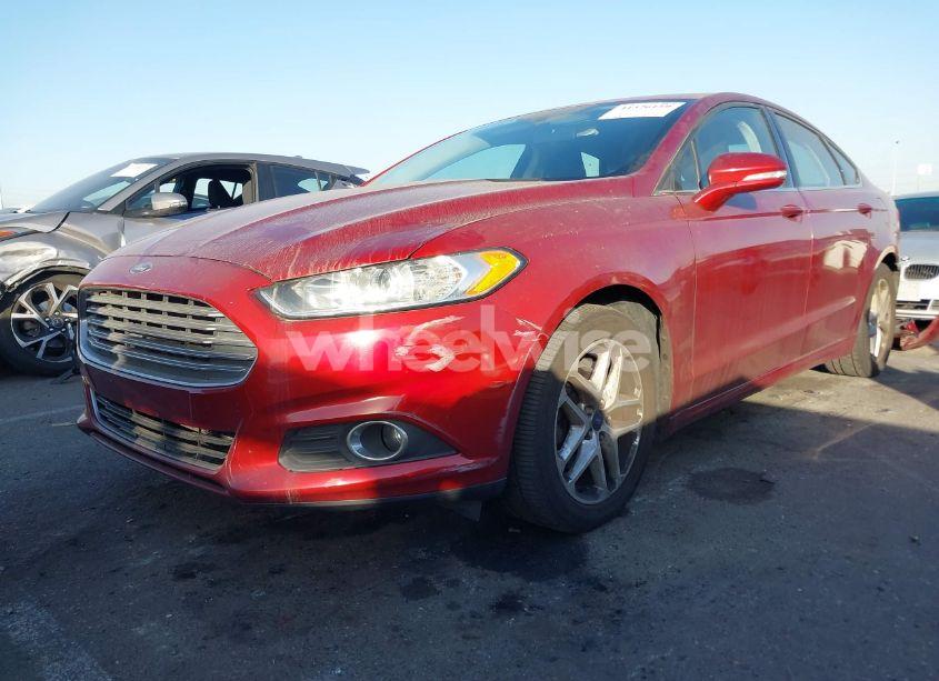 Photo 2 of 2014 Ford Fusion SE (VIN 3FA6P0HD1ER158504)