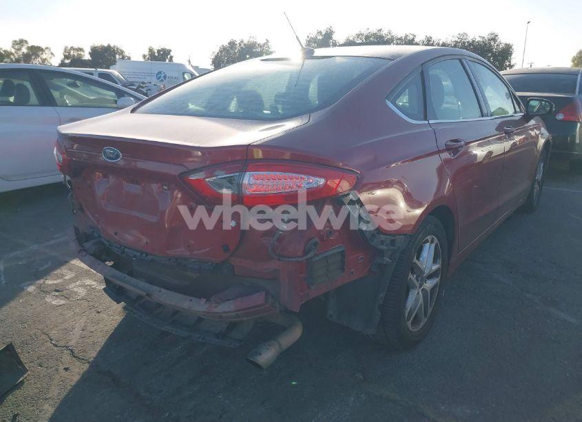 Photo 4 of 2014 Ford Fusion SE (VIN 3FA6P0HD1ER158504)