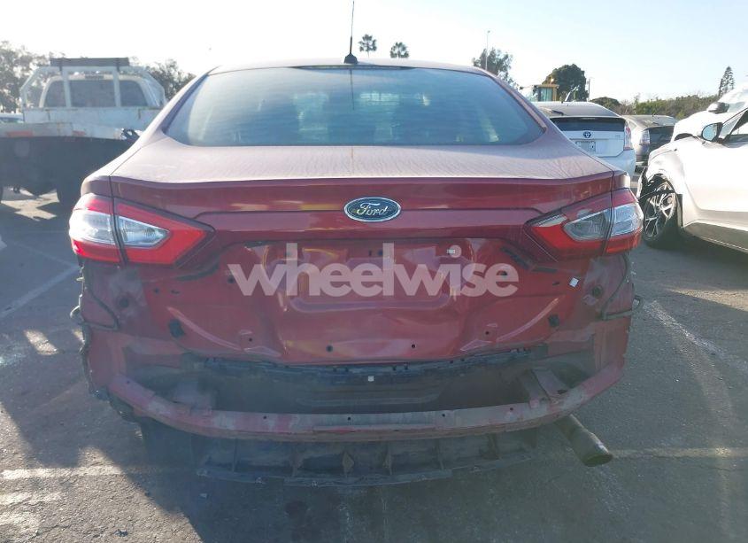 Photo 6 of 2014 Ford Fusion SE (VIN 3FA6P0HD1ER158504)