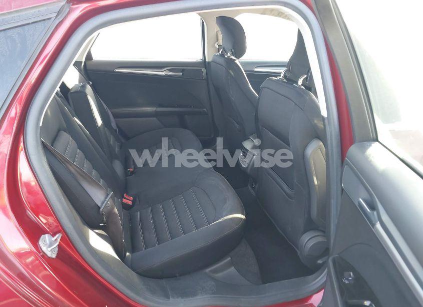 Photo 8 of 2014 Ford Fusion SE (VIN 3FA6P0HD1ER158504)