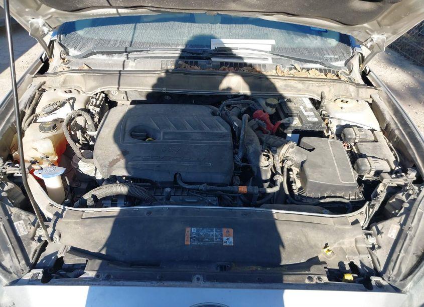 Photo 10 of 2014 Ford Fusion SE (VIN 3FA6P0HD1ER219270)