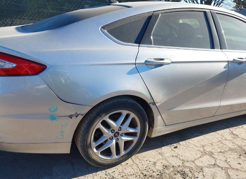 Photo 6 of 2014 Ford Fusion SE (VIN 3FA6P0HD1ER219270)