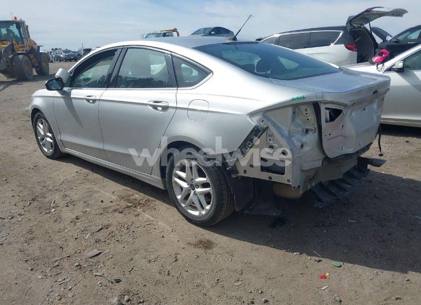 Photo 3 of 2014 Ford Fusion SE (VIN 3FA6P0HD1ER220368)