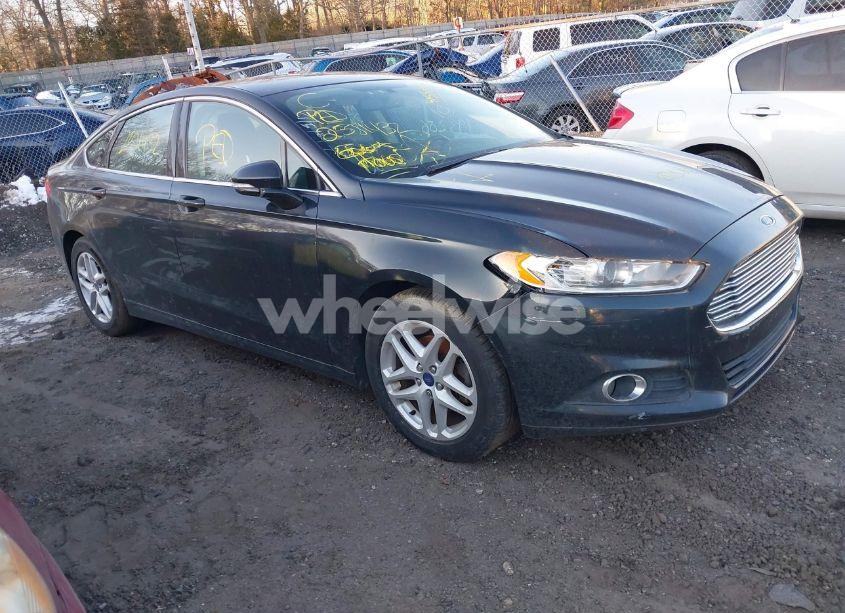 2014 Ford Fusion SE (VIN 3FA6P0HD1ER305484) main photo