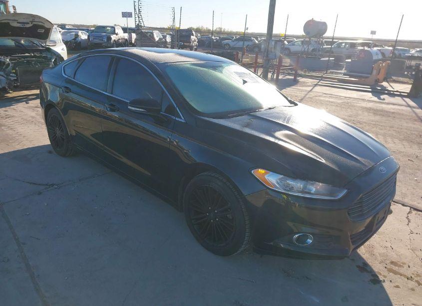 2015 Ford Fusion SE (VIN 3FA6P0HD1FR108901) main photo