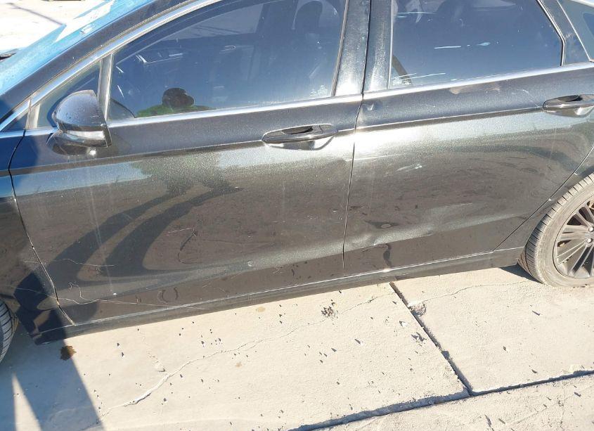 Photo 6 of 2015 Ford Fusion SE (VIN 3FA6P0HD1FR108901)