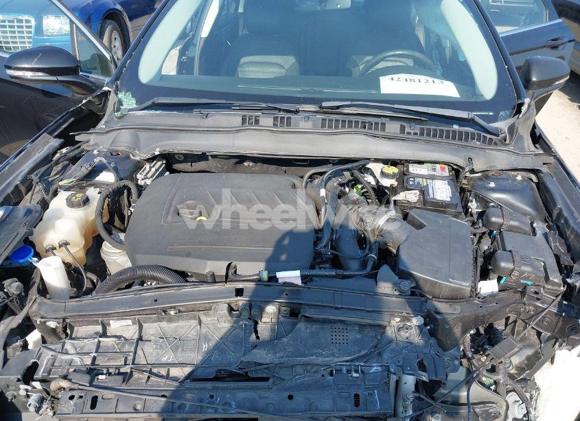 Photo 10 of 2015 Ford Fusion SE (VIN 3FA6P0HD1FR221473)