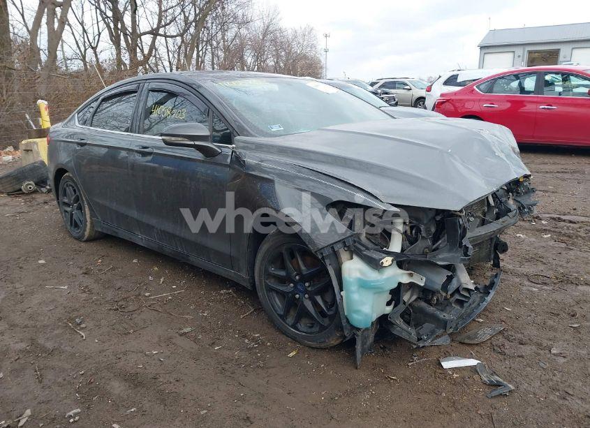 2016 Ford Fusion SE (VIN 3FA6P0HD1GR121956) main photo