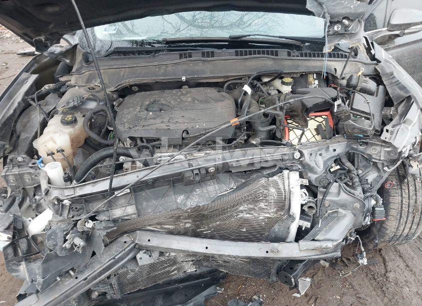 Photo 10 of 2016 Ford Fusion SE (VIN 3FA6P0HD1GR121956)