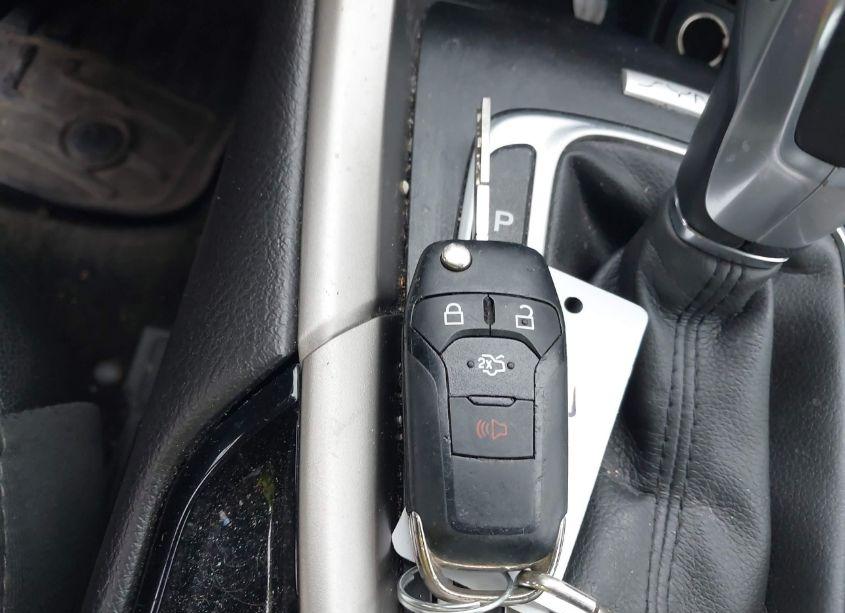 Photo 11 of 2016 Ford Fusion SE (VIN 3FA6P0HD1GR135775)