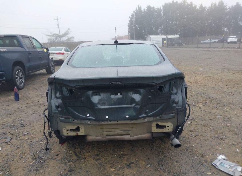 Photo 16 of 2016 Ford Fusion SE (VIN 3FA6P0HD1GR135775)