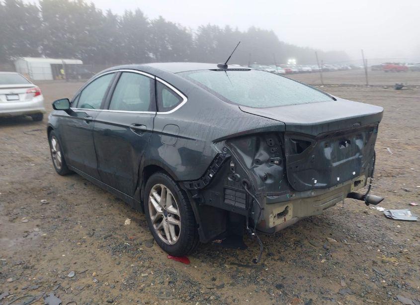 Photo 3 of 2016 Ford Fusion SE (VIN 3FA6P0HD1GR135775)