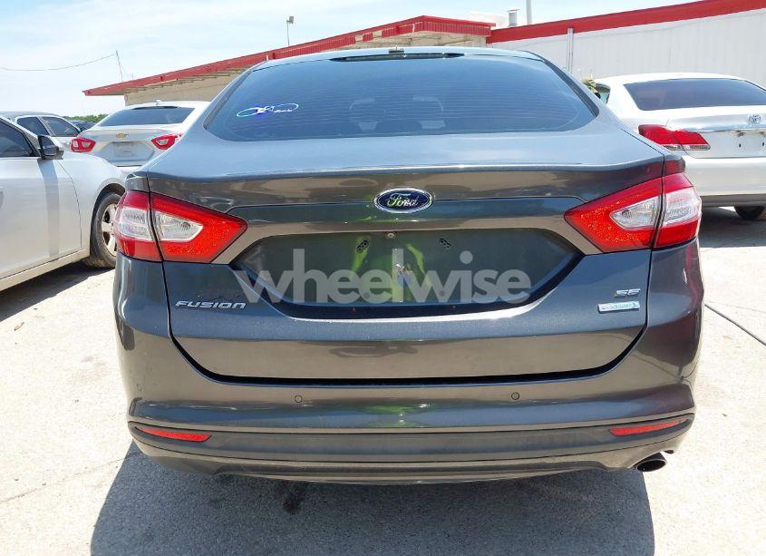 Photo 16 of 2016 Ford Fusion SE (VIN 3FA6P0HD1GR140166)